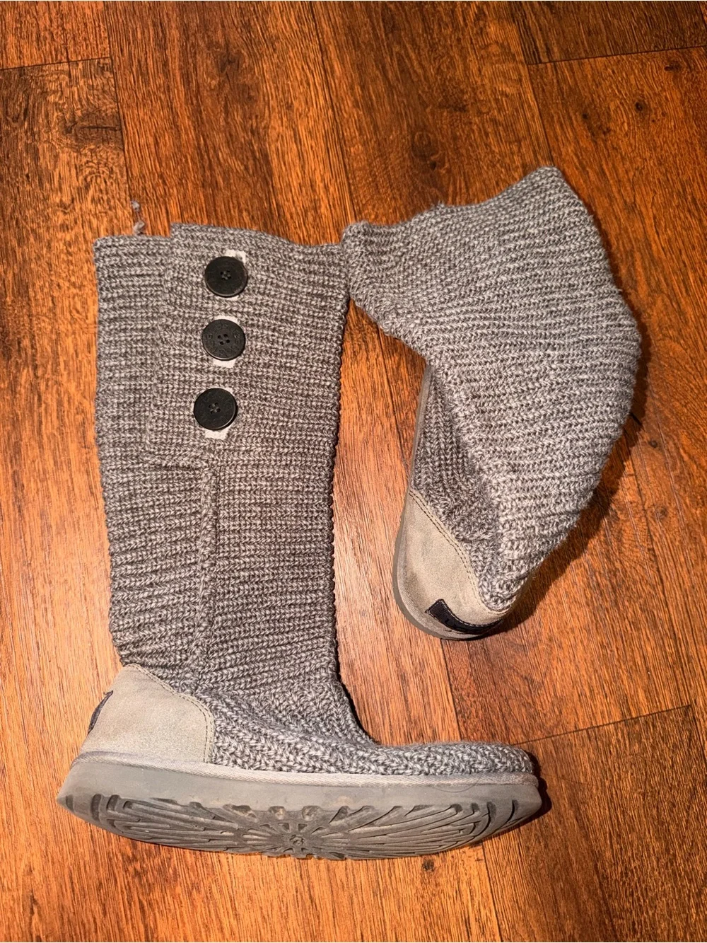 UGG authentic classic
